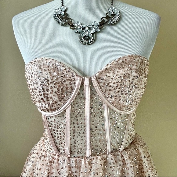 Jules & Cleo Rose Gold Strapless Sequin Corset A-Line Dress Slit Sparkle Glitter - Picture 6 of 13